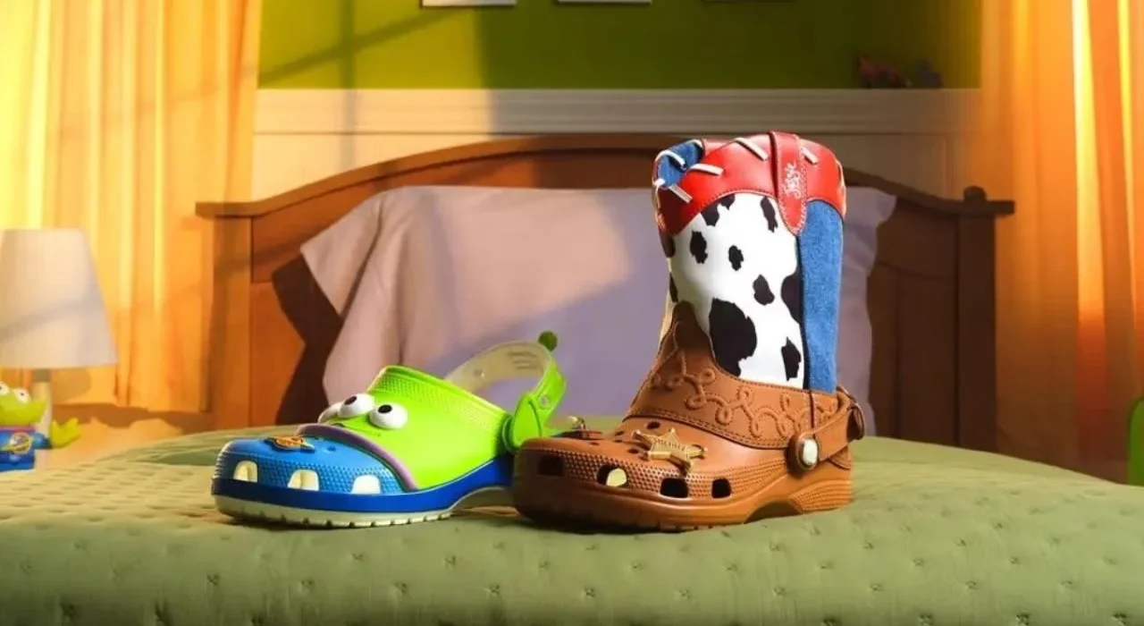 Crocs edición Toy Story 5