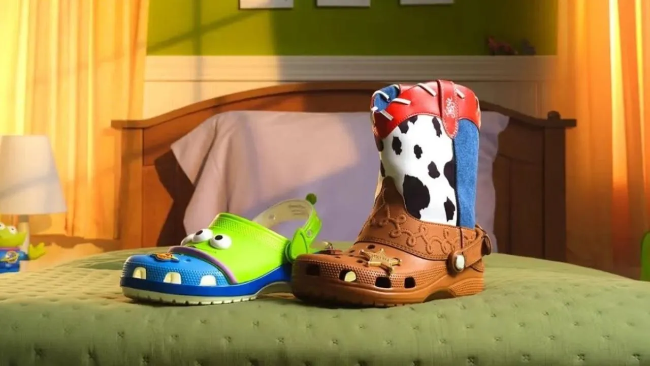 Crocs edición Toy Story 5