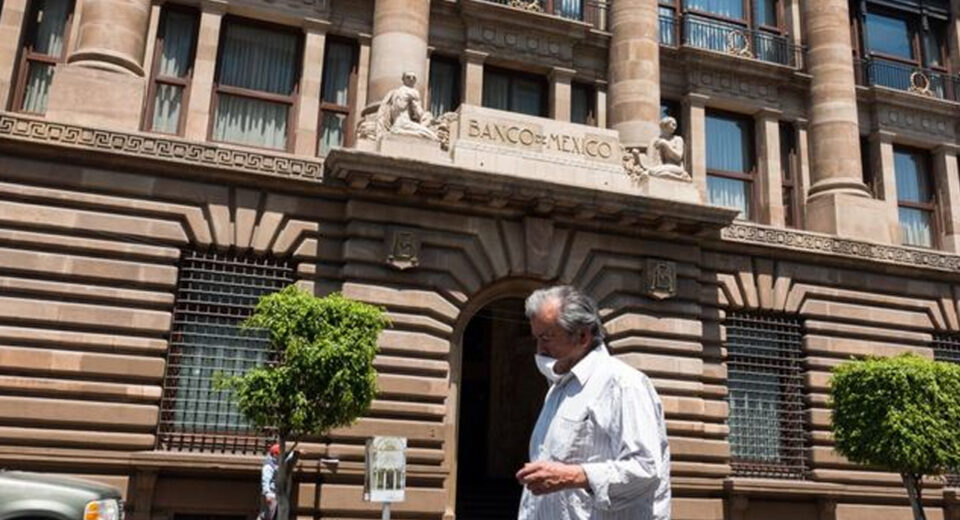 Banxico divide opiniones con nuevo recorte