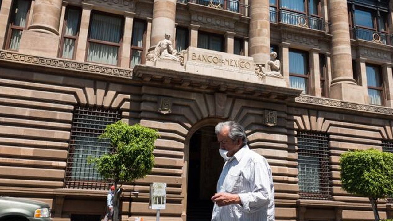 Banxico divide opiniones con nuevo recorte