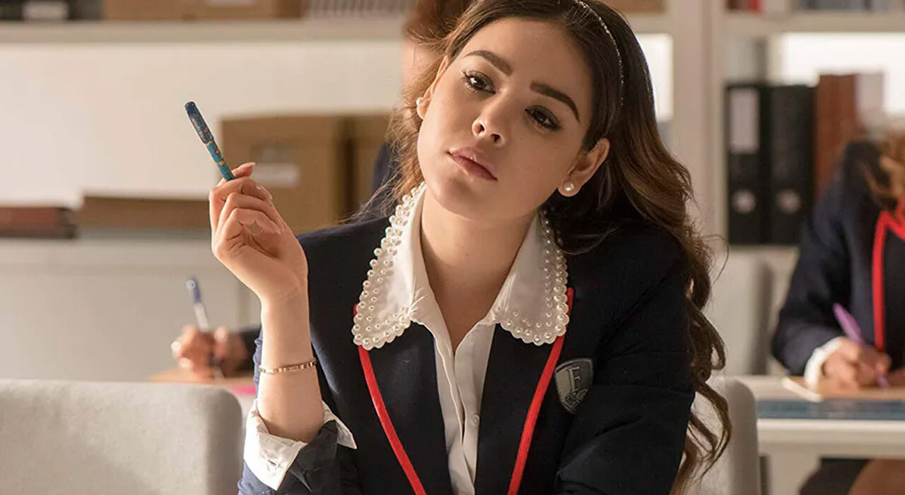 Danna Paola apuesta por ser auténtica tras comentarios negativos