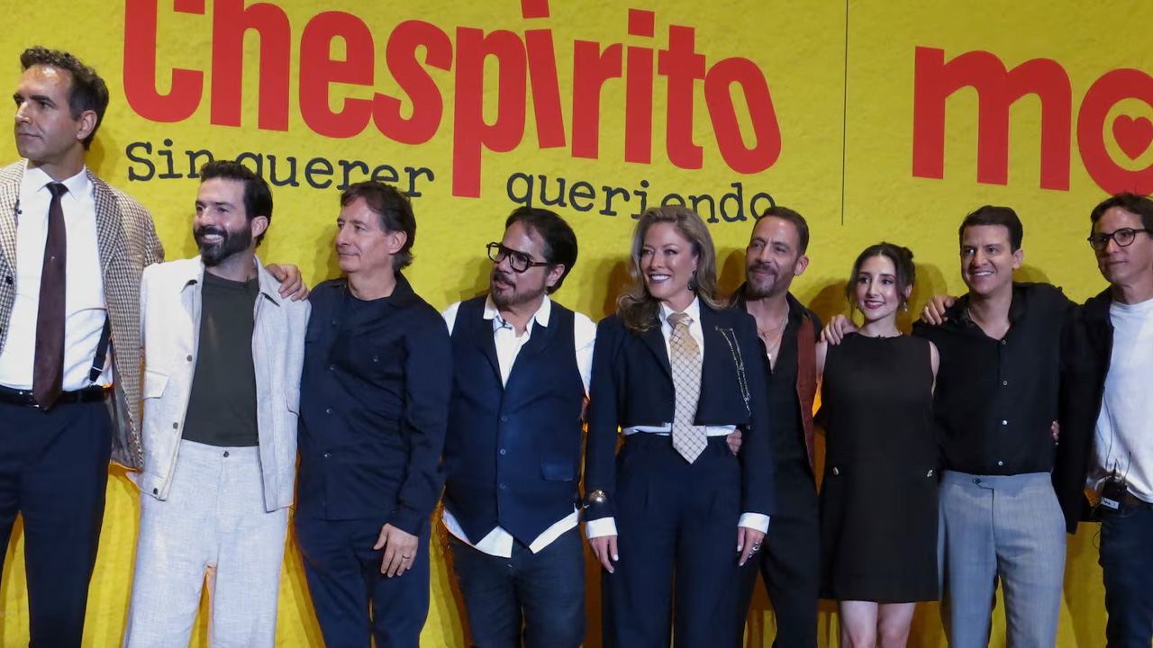 Hijo de Chespirito responde a rumores sobre supuestas demandas por la serie “Sin querer queriendo”