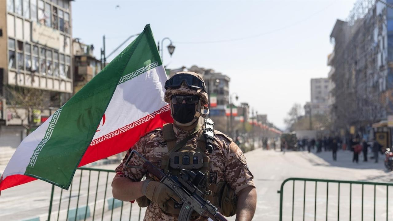 Irán
