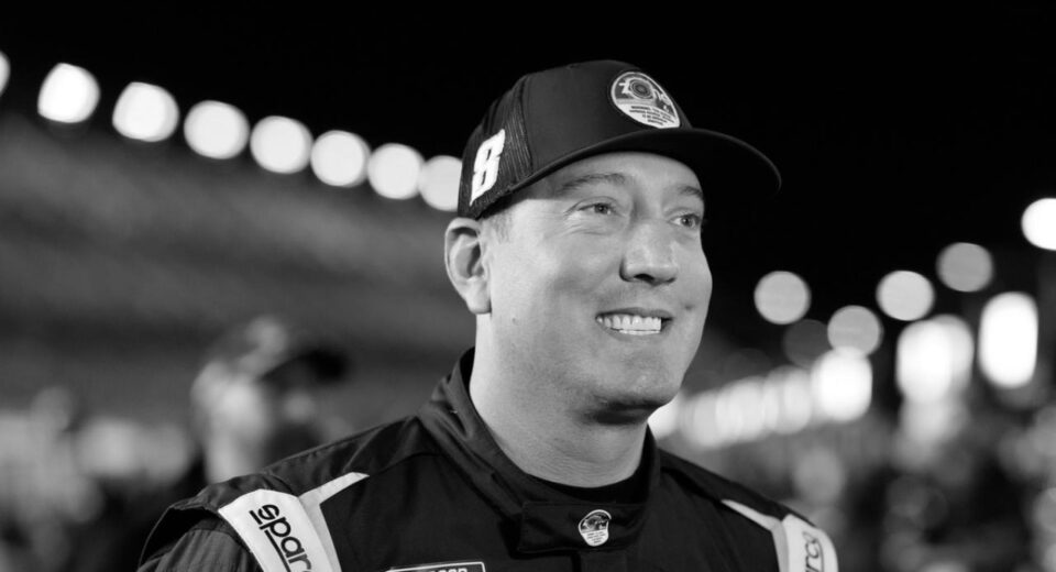Kyle Busch deja huella