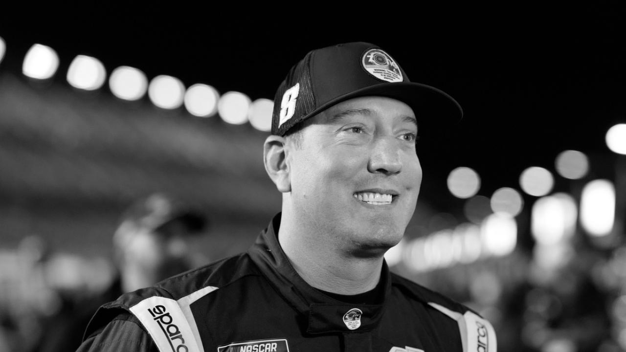 Kyle Busch deja huella