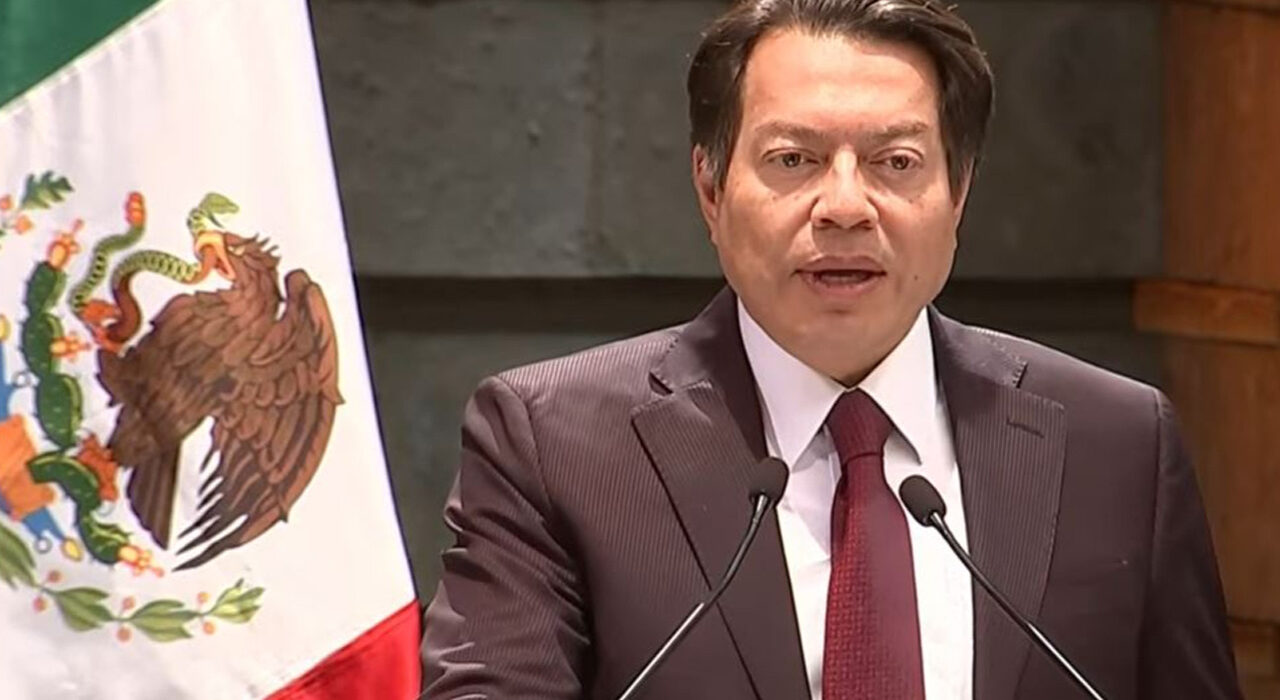 Maestros recibirán aumento salarial del 9% en México, anuncia la SEP