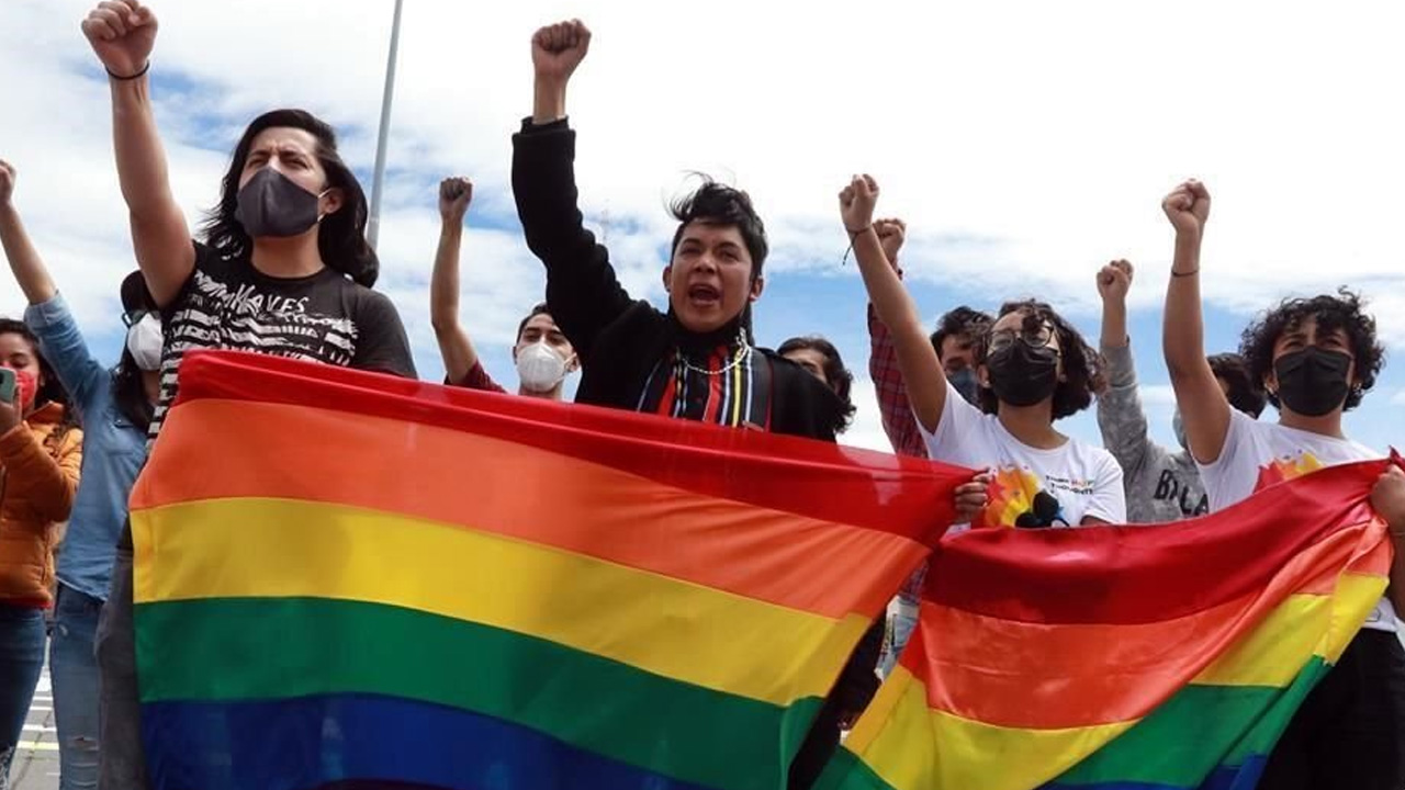Persisten retos en México para visibilizar violencia contra comunidad LGBT+, alertan colectivos