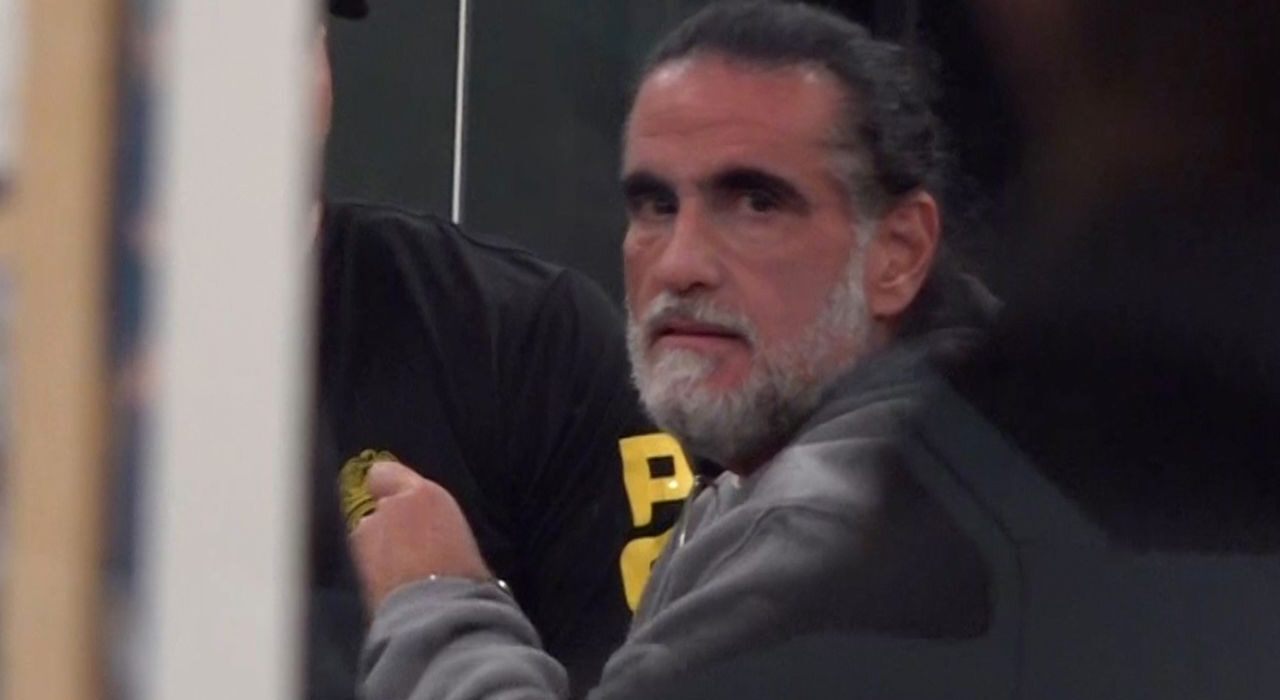 Saab fue deportado