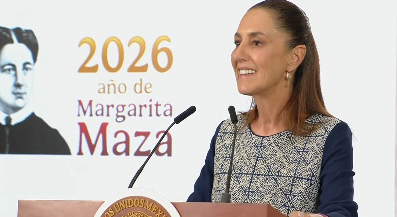 Sheinbaum destaca labor del magisterio