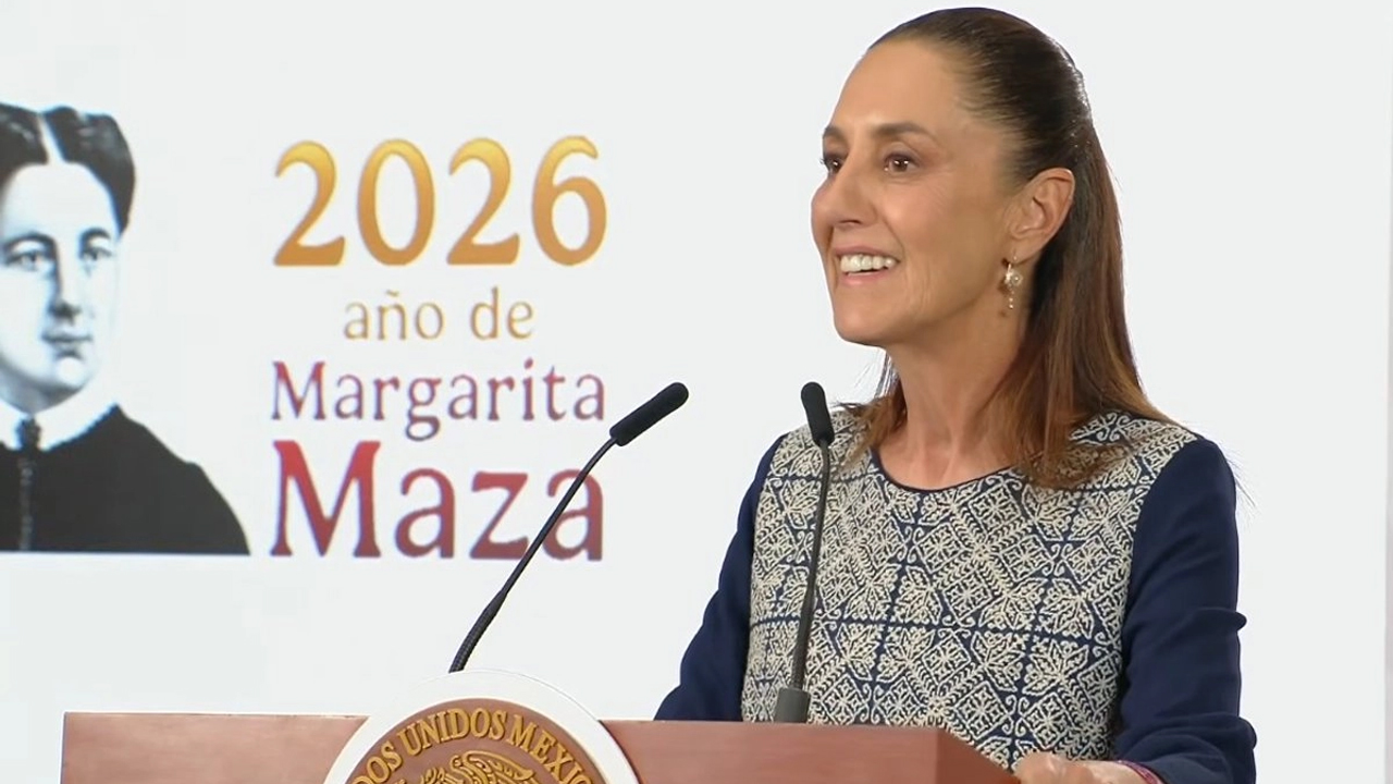 Sheinbaum destaca labor del magisterio