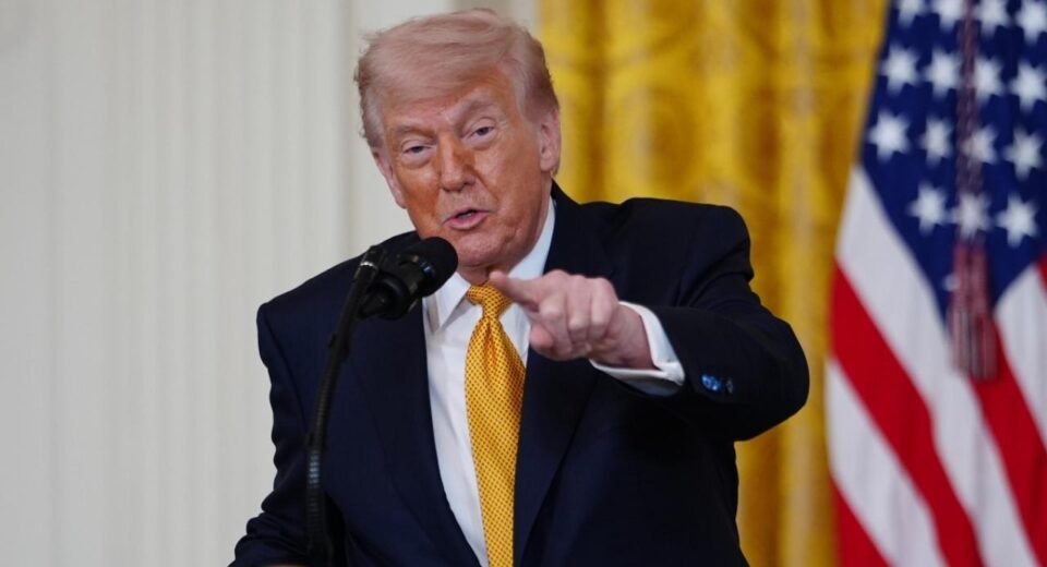 Trump cuestiona precios