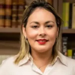Chingu Amiga anuncia su compromiso tras una propuesta especial durante viaje a Oaxaca