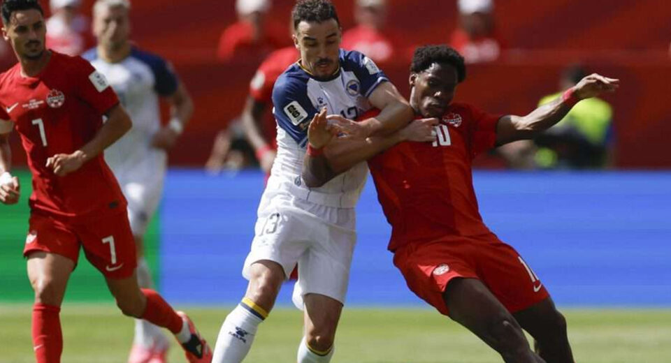 Canadá evita el tropiezo y suma ante Bosnia en el arranque del Grupo B