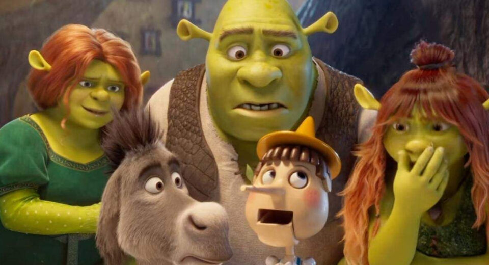 Eugenio Derbez en Shrek 5