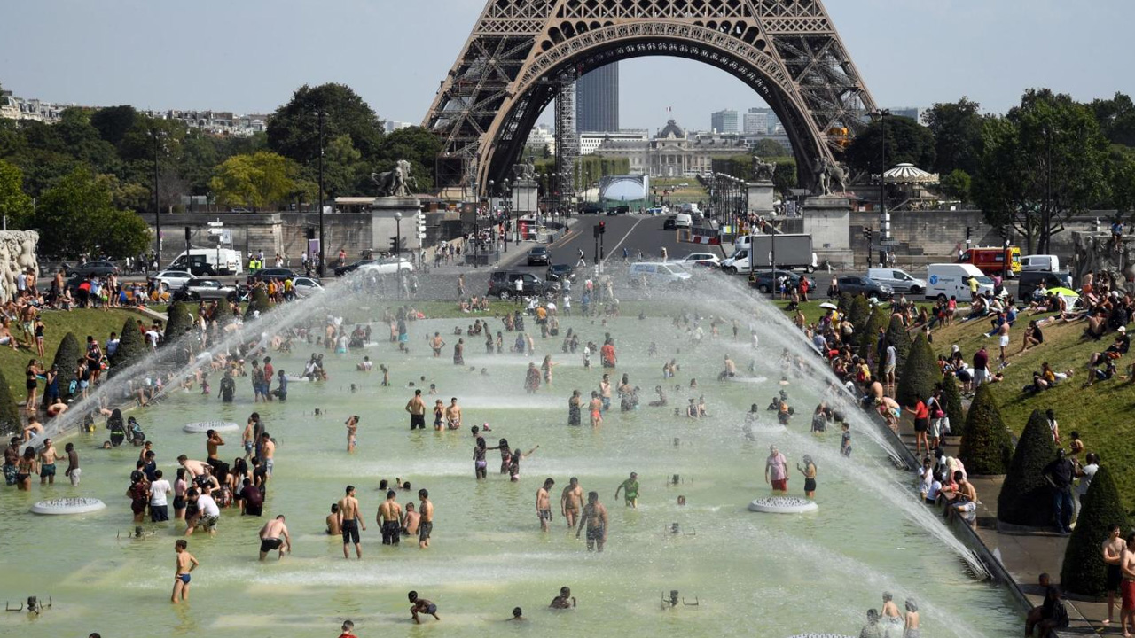 Ola de calor extrema en Francia deja 40 fallecidos por ahogamiento y temperaturas récord