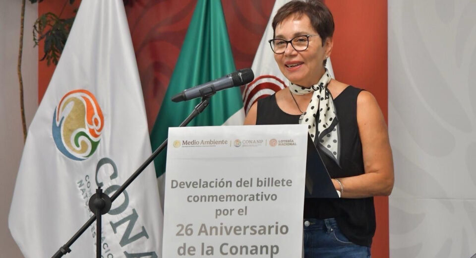 Presentan billete especial