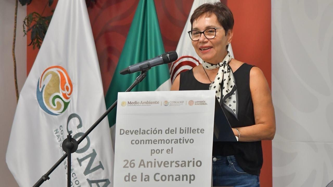 Presentan billete especial