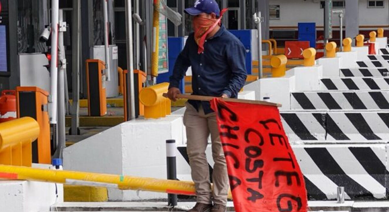 Reforma bajo presión: maestros intensifican protestas y exigen respuesta del Gobierno federal