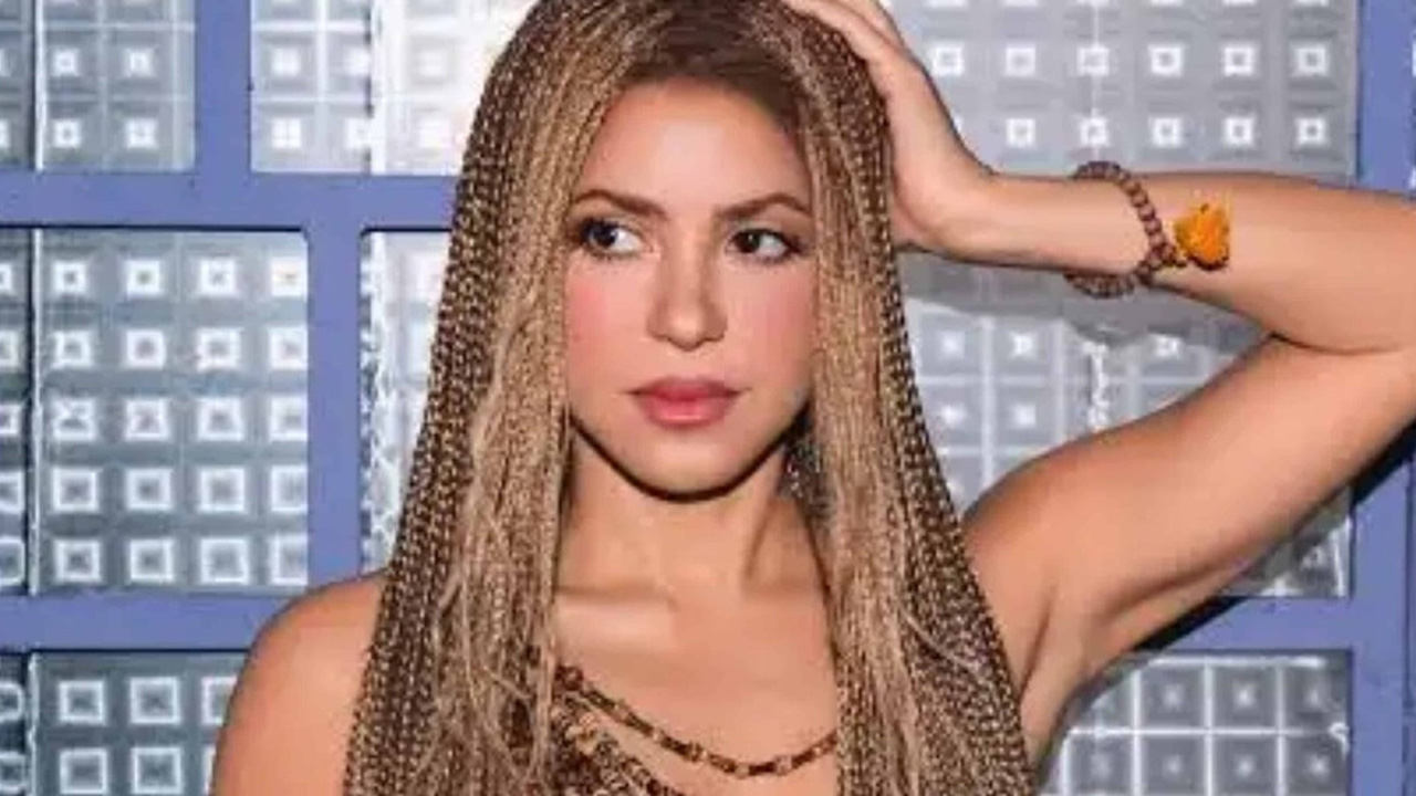 Shakira rechaza uso político de su imagen en campaña electoral