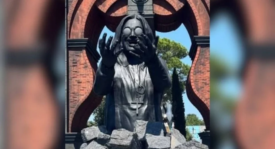 Inauguran estatua monumental de Ozzy Osbourne en homenaje permanente al ícono del metal