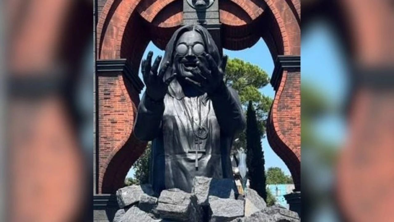 Inauguran estatua monumental de Ozzy Osbourne en homenaje permanente al ícono del metal