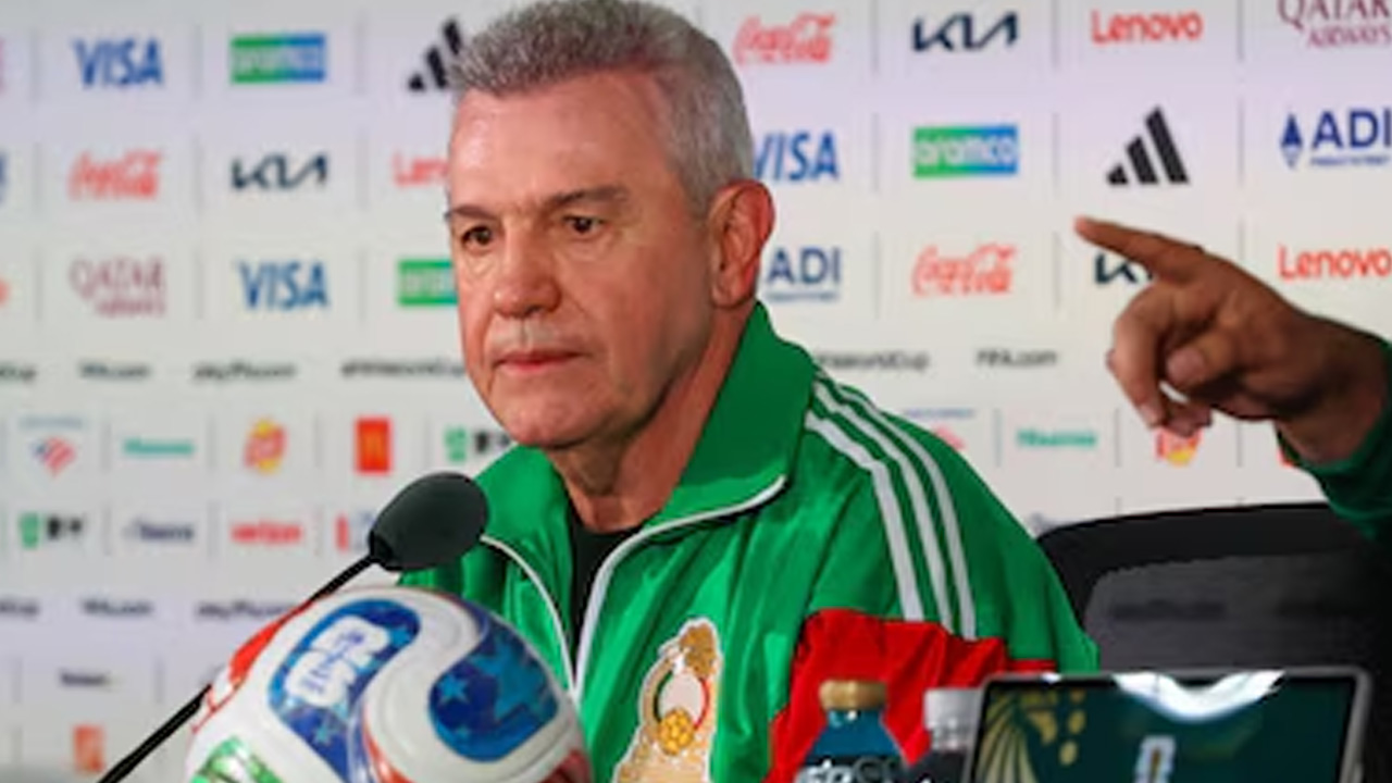 ‘Vasco’ Aguirre mantiene en secreto la alineación contra Chequia y exige mejor rendimiento de México