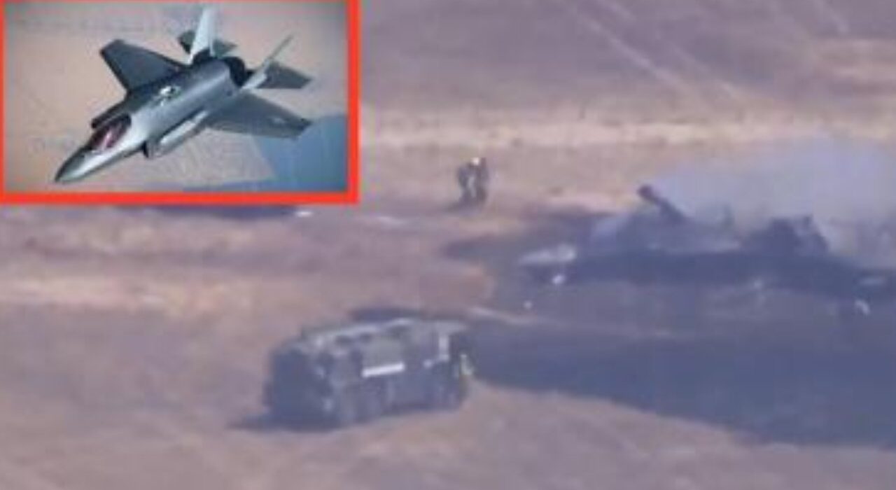 Avión militar F-35B se desploma en base de California; piloto logra eyectarse y sobrevive