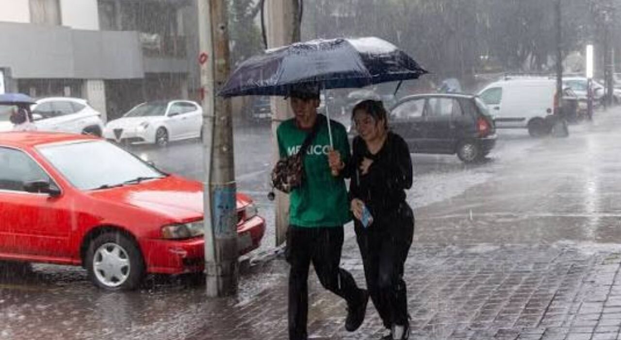 CDMX activa Alerta Amarilla por lluvias y posible caída de granizo en cuatro alcaldías