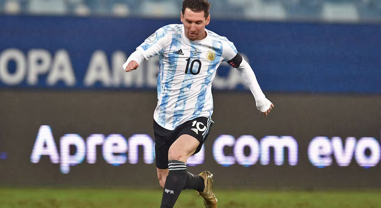 Lionel M.