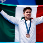 Isaac del Toro se mantiene séptimo en el Tour de Francia tras la etapa 11