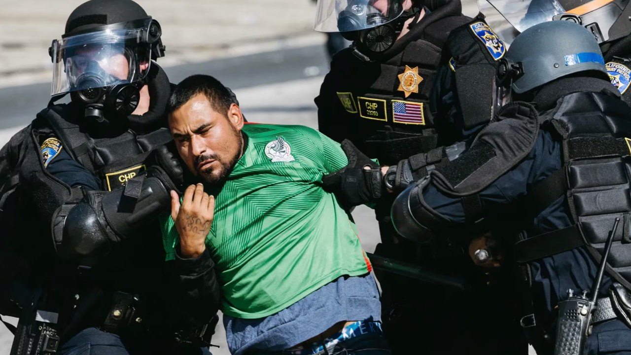 Redadas de ICE en Los Ángeles dejaron pérdidas por más de 3 millones de dólares, revela estudio