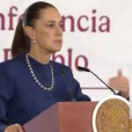 Rubén Rocha Moya niega estar bajo resguardo federal y afirma que permanece en su domicilio en Culiacán