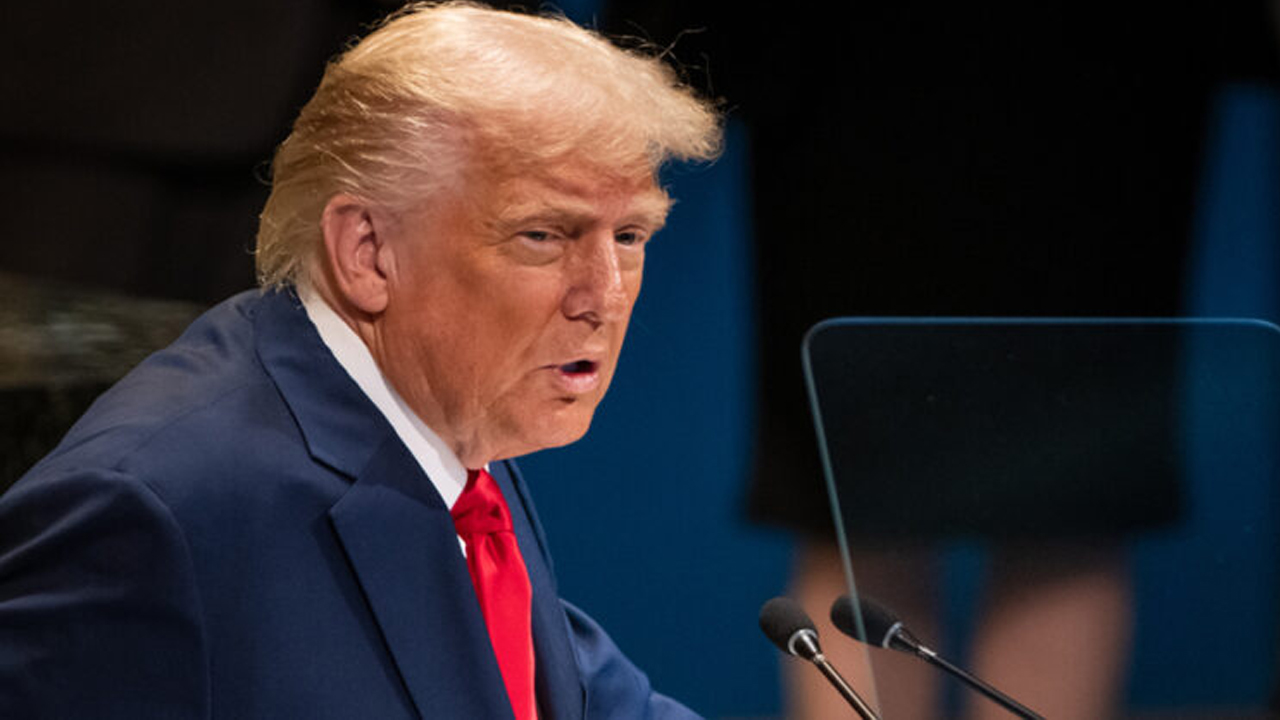 Trump reafirma apoyo a los controles del ICE