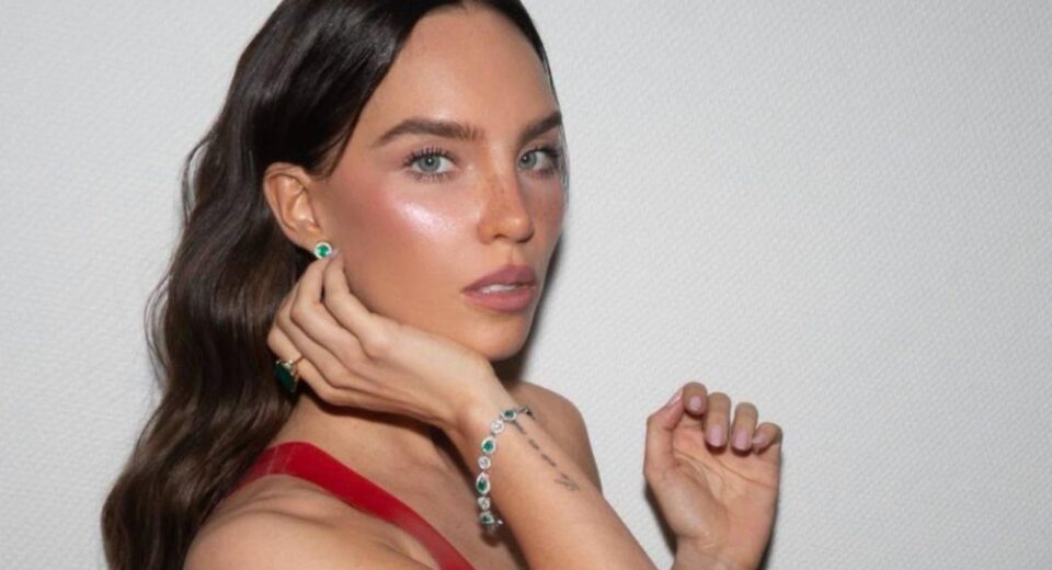 Belinda en People en Español: Lidera la prestigiosa lista de ‘Los 50 más bellos’ 2026