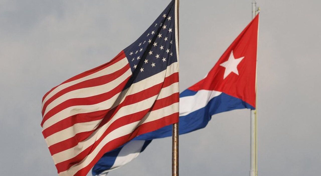 EE.UU. impone nuevas sanciones contra entidades y altos mandos militares de Cuba por cooperación con adversarios
