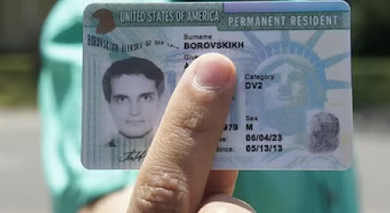 ¿Mexicanos pueden regresar a EU sin visa? Este documento facilita el ingreso de residentes