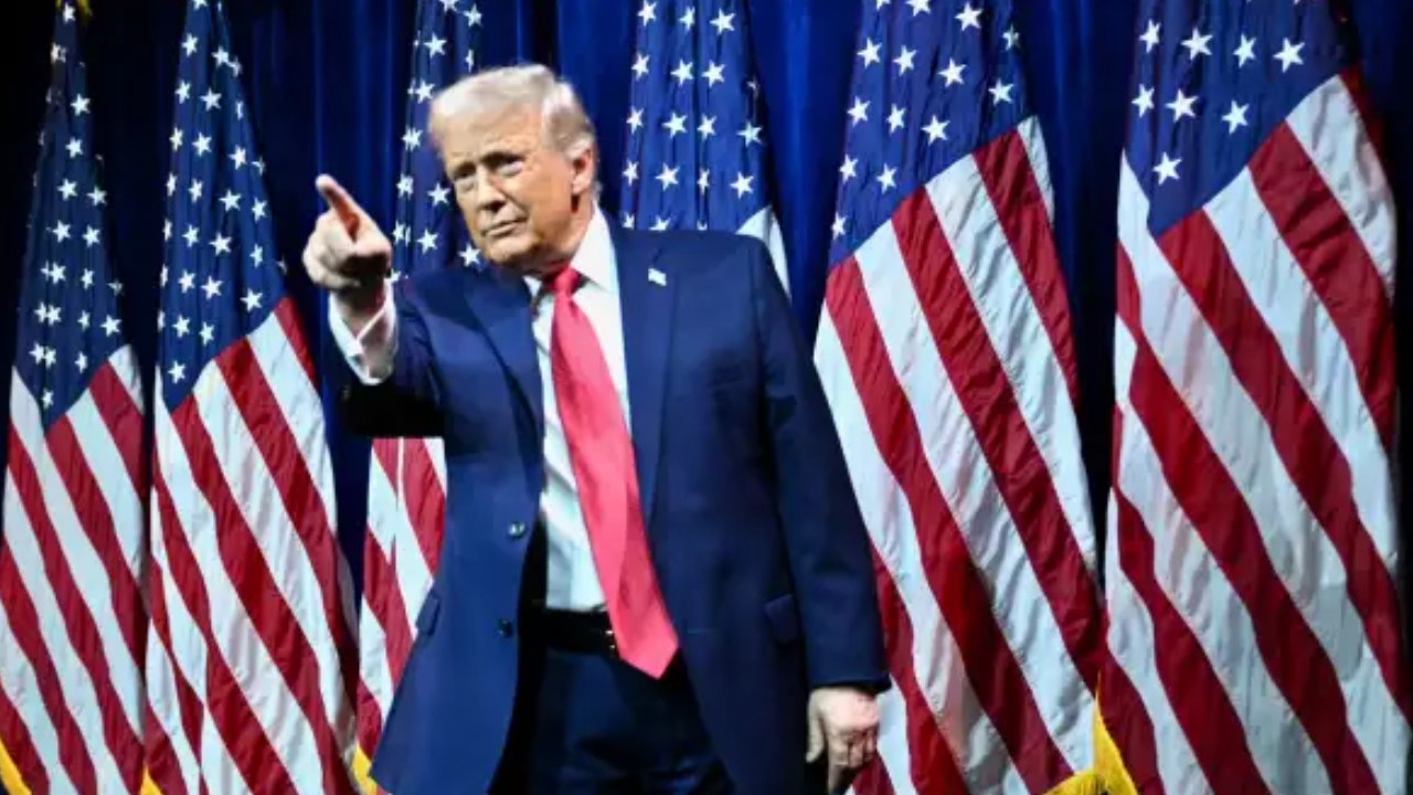 Trump impulsa inteligencia artificial para detectar mercancías chinas que evadan aranceles