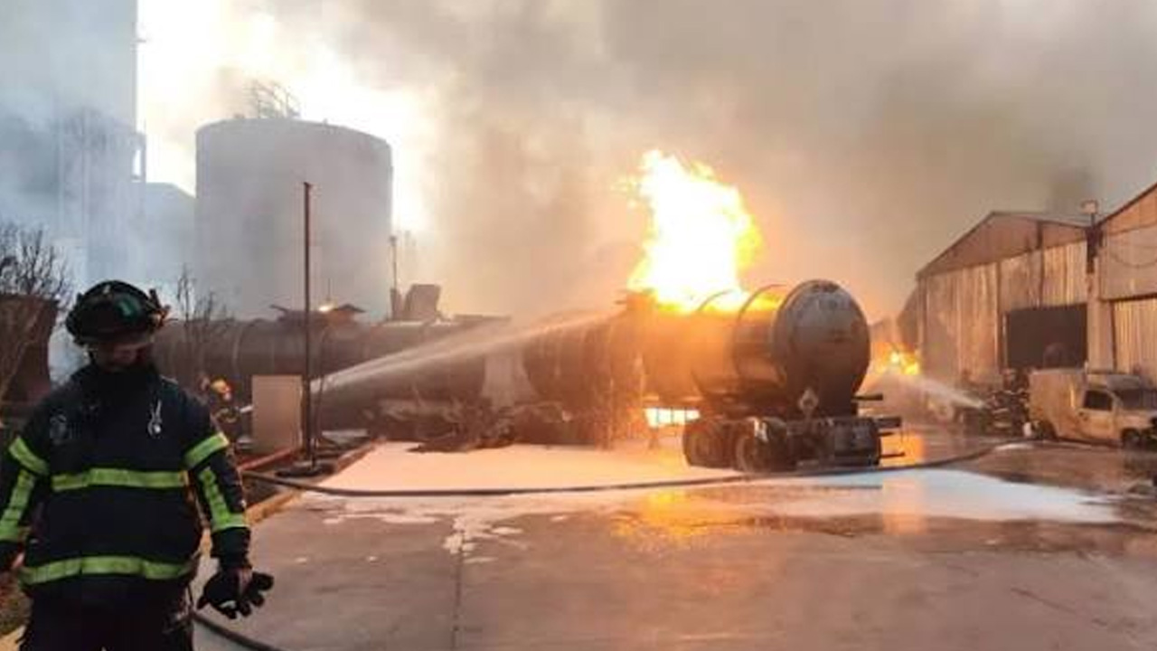 Incendio de diésel en Tlalnepantla deja un muerto y tres heridos con quemaduras graves