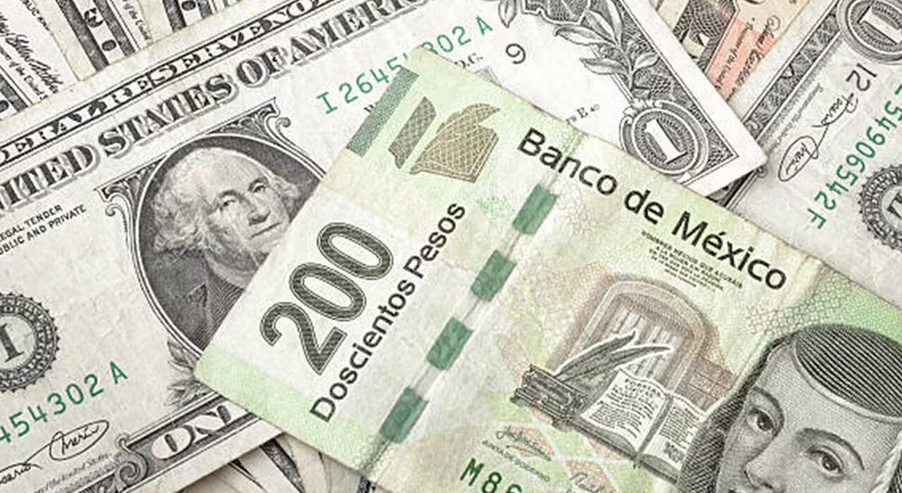 Peso mexicano podría ubicarse en 17.50 por dólar; Sura descarta una depreciación abrupta