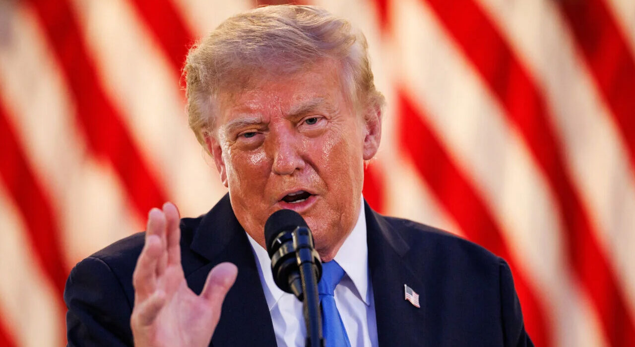 Trump arremete contra España por la crisis migratoria en Ceuta y advierte de consecuencias económicas